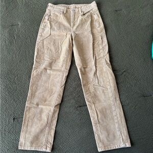 🐪American Eagle~Corduroy Pants